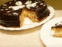 Charivnytsiaケーキの作り方：レシピ Charivnytsiaケーキからクリームを作る方法