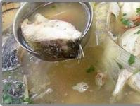 Yushka z oseledtsia：シンプルなレシピ、濃厚なリブスープ