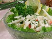 根菜とセロリの茎を使った簡単サラダのレシピ